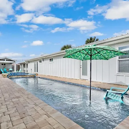 Paradise Punch Beachside Duplex
